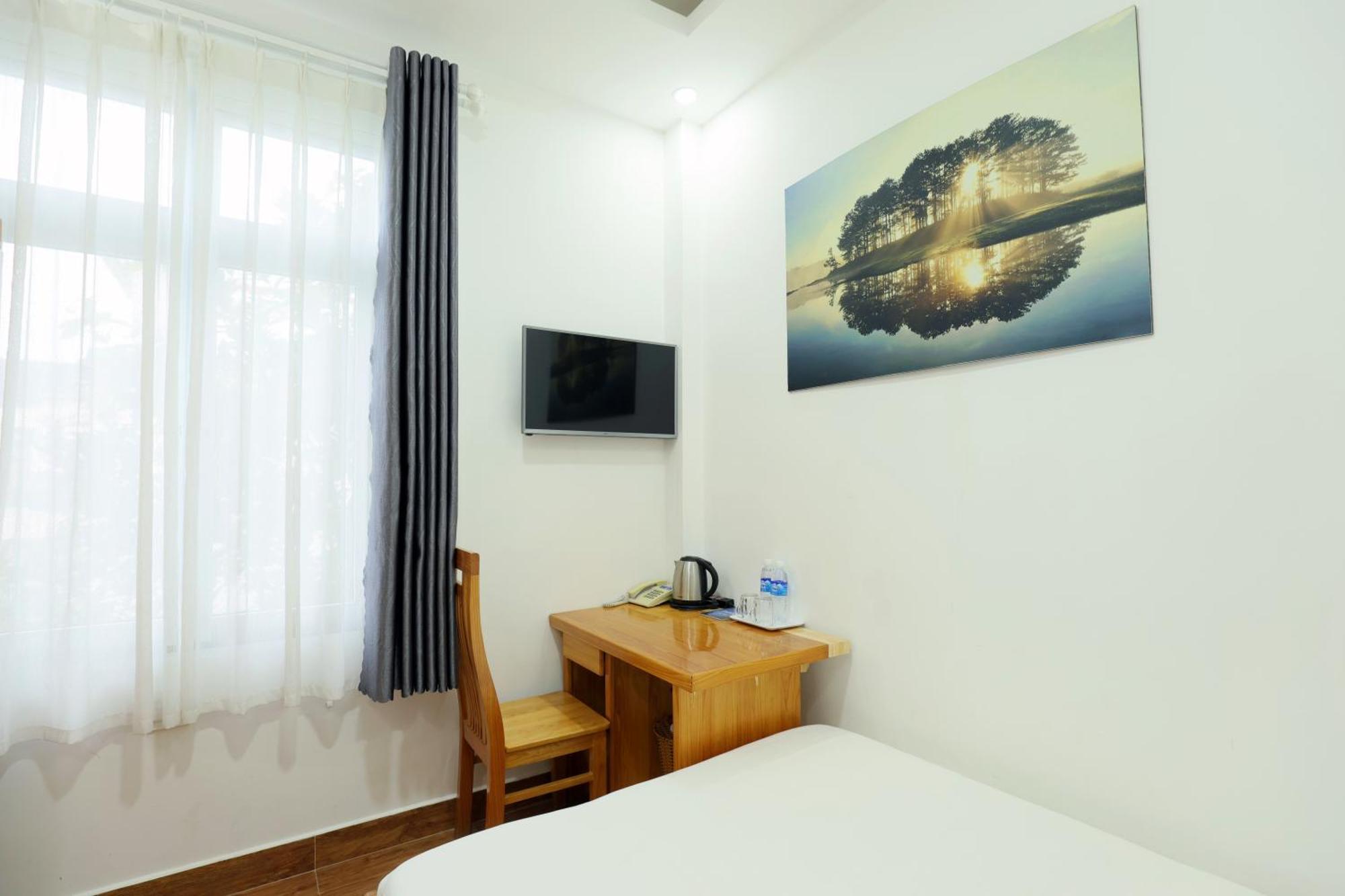 Maxim Hotel Dalat Bagian luar foto